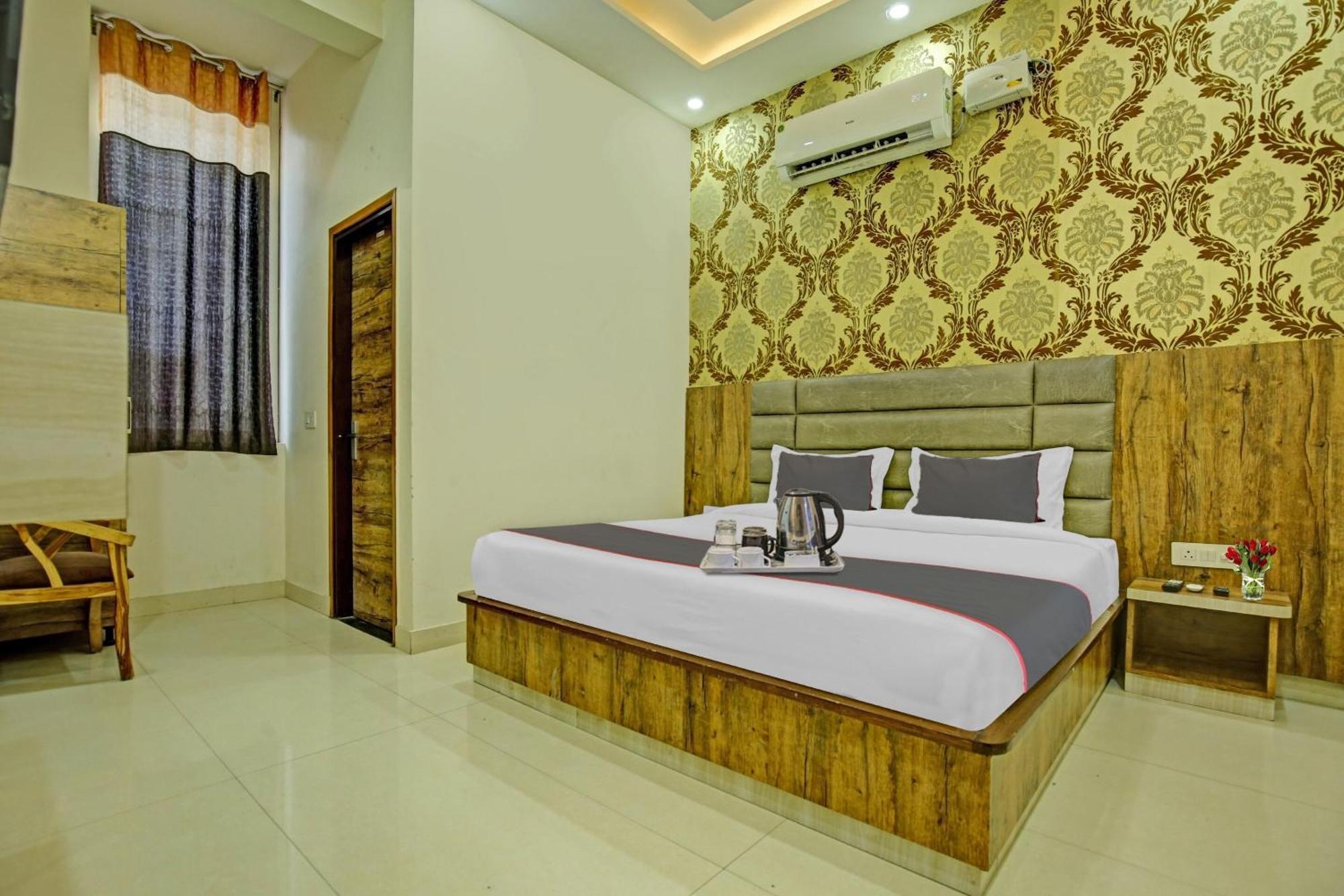 SPOT ON 92761 Hotel River View Zirakpur Exterior foto