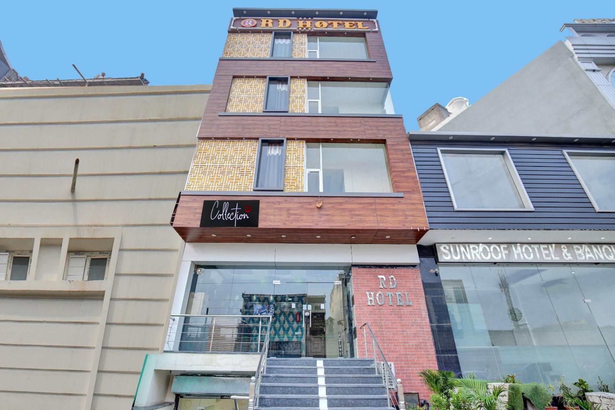 SPOT ON 92761 Hotel River View Zirakpur Exterior foto